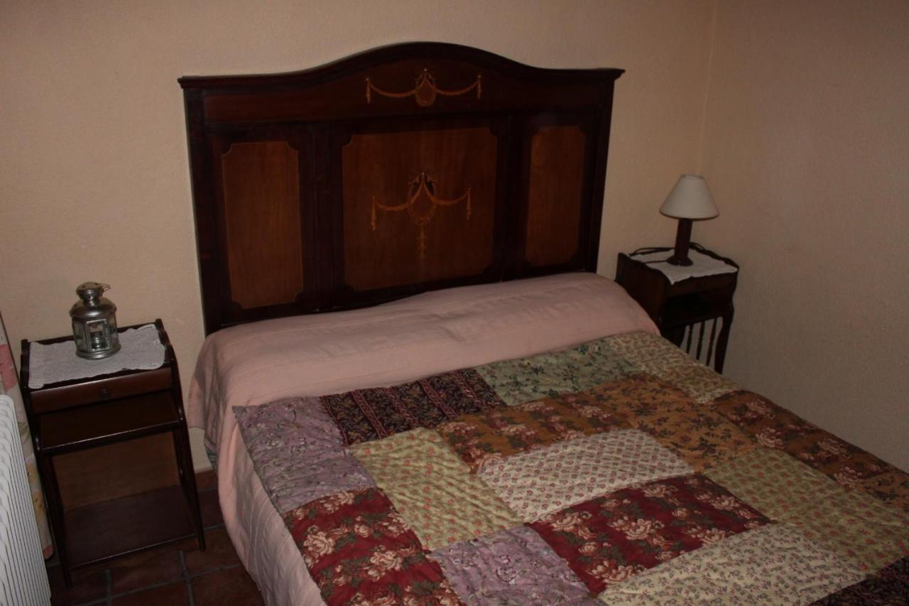 Bed And Breakfast Casanova De Sant Miquel Aiguafreda Phòng bức ảnh